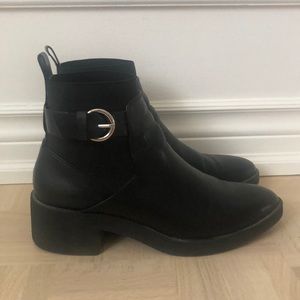 Zara black Chelsea boots women’s US 11